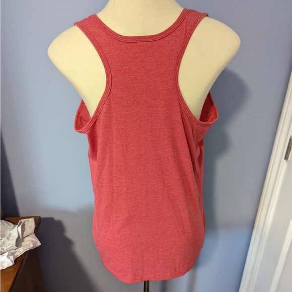 ❤️ 3/$25 Molson Canadian beer tank top bottles cans summertime layering vacation - Picture 3 of 4